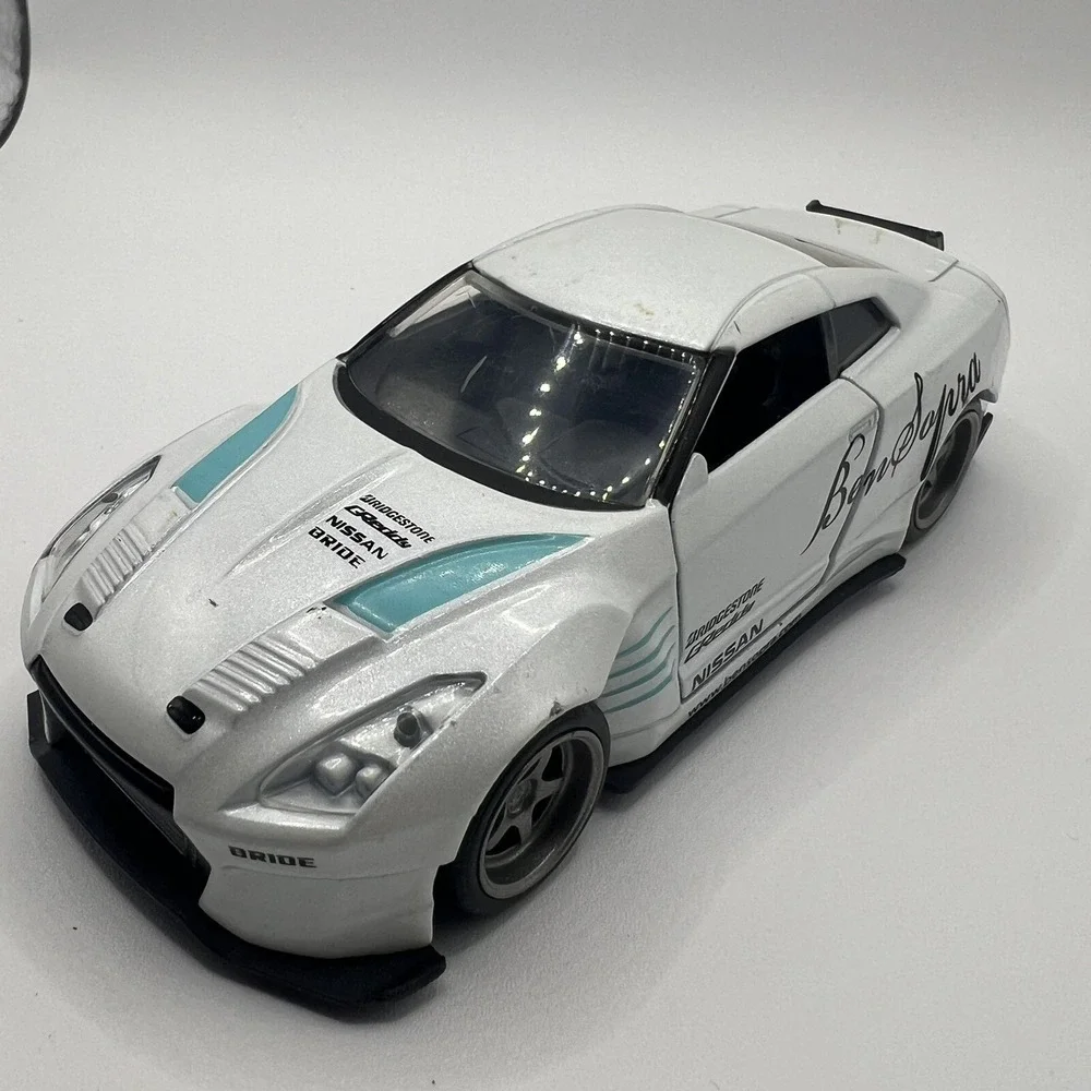 Jada JDM Tuners 1/32 Scale 2009‎ NISSAN GT-R R35 BEN SOPRA Diecast Model Car Toy